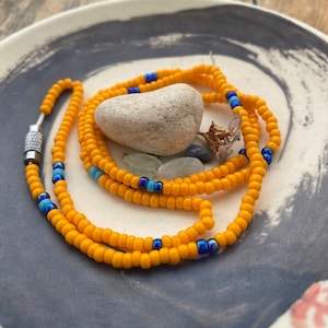 Chakra sacrale &quot;I AM Creative&quot; Perline africane in vita in arancione