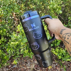 Kitty Laser Engraved Stanley Tumbler | Cute Yeti | Owala | Pink | Hello | Gifts for Wife | Kawaii | Girlfriend | 30OZ | 40OZ | Iridescent