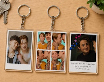 Nick And Charlie Heartstopper Inspired Keychain, Cute LGBT Couple Acrylic Keychain, Book Lover Gift, Queer Romance Bag Charm