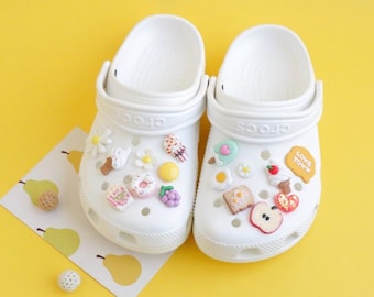 16 pieces of Unique charms, flower charms, food charms, ribbon charms, Clogs Charms. Adults and Kids
