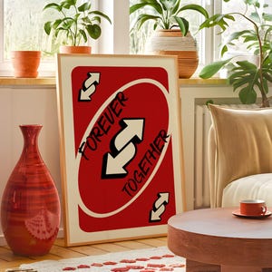 Para sempre juntos, jogue com arte de parede de cartas reversas, pôster engraçado de meme, download digital, tipografia vermelha e preta, impressão de cultura pop, decoração de sala de jogos, meme