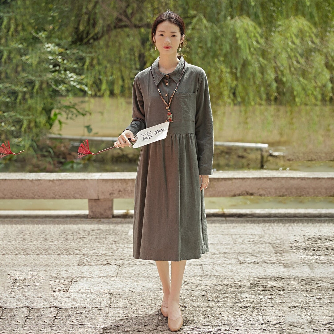 amazon gold dress So Thinks It Can Do Retail Silk Empire Waist Butterfly Vitamin E Color:Slate Grey