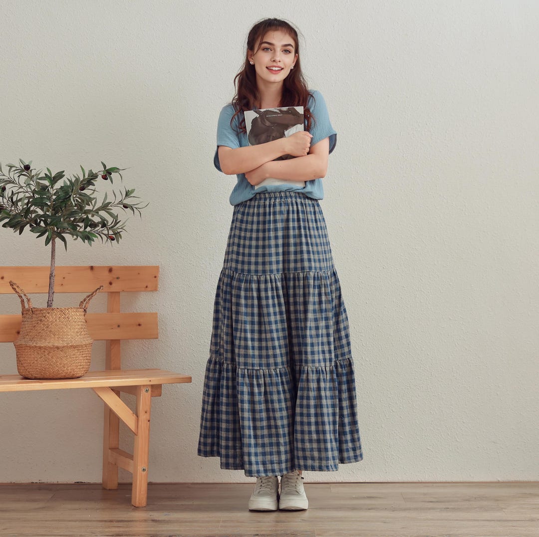 PLAID TIERED SKIRT