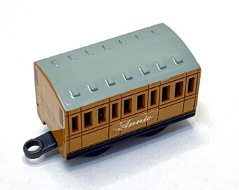 Yujin Thomas the Tank Engine Capsule Plarail Gashapon - Annie 2003 version