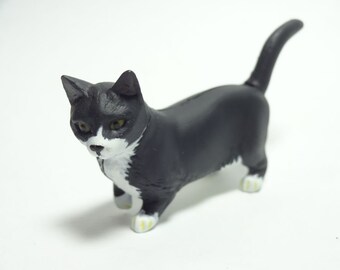 Takara, Kaiyodo ChocoQ Pets Part 3 #69 Munchkin Cat (black & white)