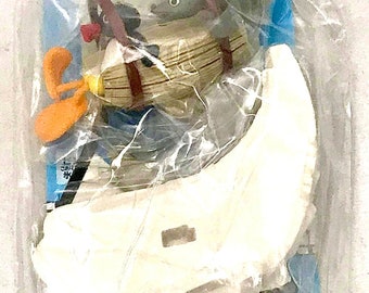 Furuta PINGU sleding DOWNHILL toy figure