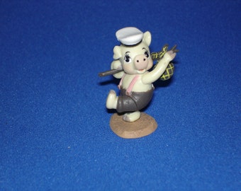 Chocoegg Story Characters - The Three Little Pigs (Little Pig #2)
