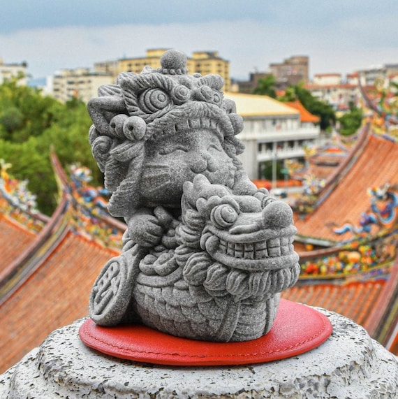 Abundant Prosperity With Lion-dance Cat on Dragon Boat Stone