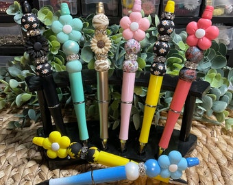 Floral Beaded Ballpoint Pen: Refillable Black Ink