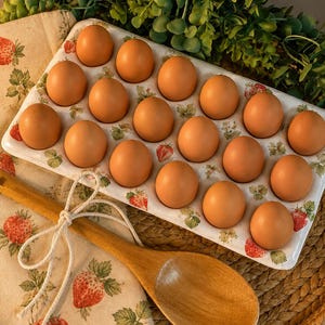 Strawberry Cottagecore Egg Tray | Handmade 18 Egg Holder | Farmhouse Kitchen Decor | Decorative Egg Storage | Strawberry Kitchen Gift image 2