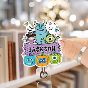 Horror Charakter Halloween Benutzerdefinierte Namensschild Reel, niedlicher Charakter ID Halter, einziehbarer Ausweisclip für Krankenschwestern, Jeder, Kinder, Cartoon Lanyard