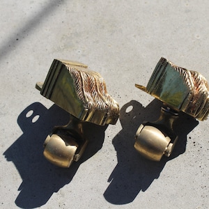 Rodízios de latão bruto maciço com pata de leão