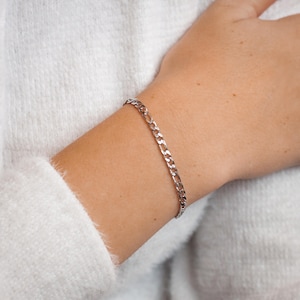 Silver Figaro Chain Bracelet - Adjustable - Made From Stainless Steel