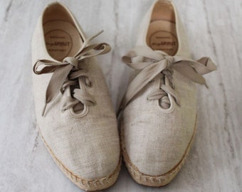 Vintage Easy Spirit Linen Lace up Espadrille Shoes.