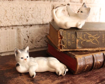 Vintage Porclain Cats, Pair of Kittens, White and Gray, Enesco.