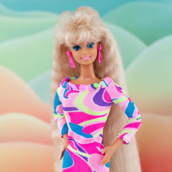 Muñeca Barbie rubia de la era Superstar, modelo 1112, año 1991, con cabello totalmente rubio. Vestido original.