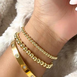 18k Gold Filled Beaded Bracelet: Elegant Stacking Jewelry