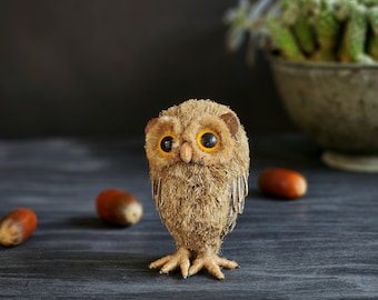 Handmade cute owl sculpture for aesthetic bookshelf or desk decoration, Unique preppy room decorative objects