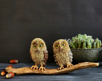 Cute handmade owl couple ornament for aesthetic room decoration, Unique new apartment gift for your loved ones