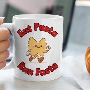 Mug personnalisé Eat Pasta Run Fasta, Cadeau humoristique course à pied, running. Pâtes et running. LIVRAISON MONDIAL RELAY (Point relais)