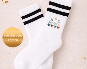 Schulkind Socken| Geschenk zur Einschulung |Schultüte Füllung | Schulstart Geschenk Junge Mädchen | Socken für Schulkinder| Schulkind 2026