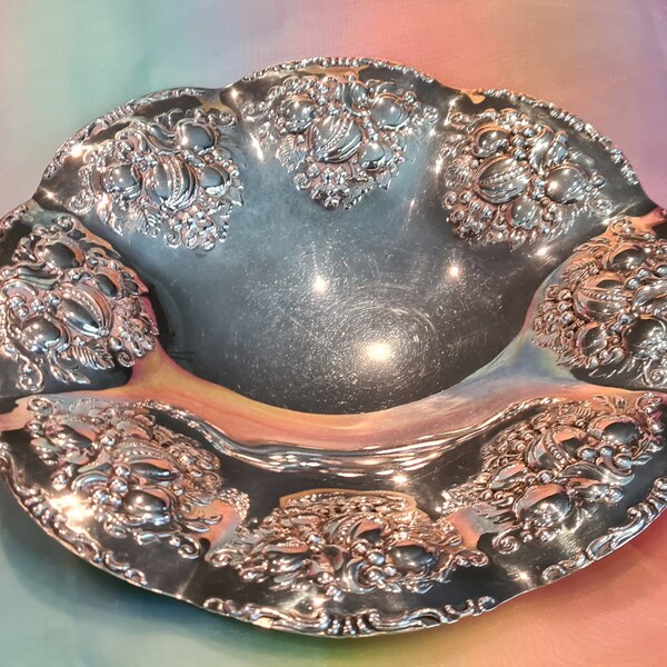 Quist Silver Fruit Bowl