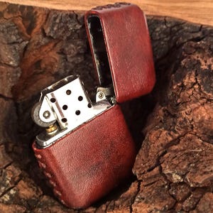 Handmade Genuine Leather Wraparound Case for Zippo Lighters - Elegant and Premium Design.