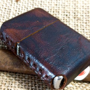 Custodia per accendino Zippo in pelle invecchiata, prodotto in pelle fatto a mano, rivestimento per accendino