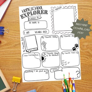 Op de afbeelding: Een wit printbaar werkblad getiteld Homeschool Explorer About Me met zwarte lijntekeningen. De pagina bevat secties voor een zelfportret, naam, leeftijd, favoriete hobby, dier, boek en verschillende activiteiten voor kinderen.