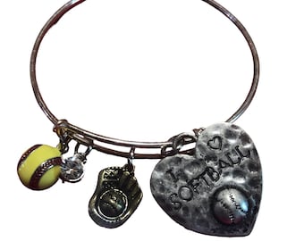 verstelbare bangal softbal armband met 4 charmes faux parel kostuum sieraden, geweldig cadeau idee voor softbal speler, moeder, oma, tante