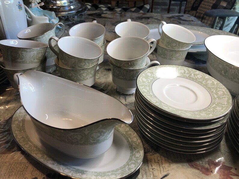 Sango Fine China Japan Buckingham Pattern Set of 42 Pieces Etsy