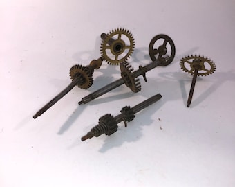 Various antique clock parts (6)