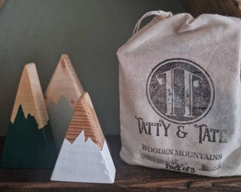 Rustic Wooden Mountain Decor: Chalk Paint Accent, Set of 3