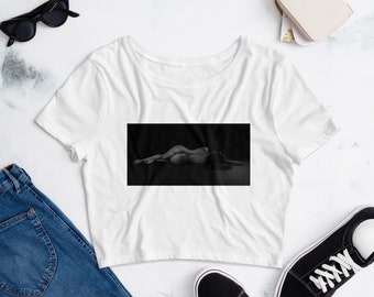 Pin Up Photography Crop Tee