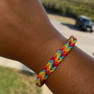 rainbow loom bracelet
