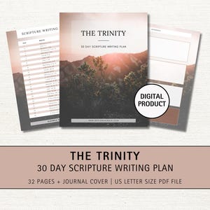 Könnte beinhalten: Ein digitales Produkt für einen 30-tägigen Plan zum Schreiben von Bibelstellen mit dem Titel "Die Trinität". Das Cover zeigt einen Sonnenuntergang über einem Gebirge mit einem digitalen Produkt-Label. Der Text "32 Seiten + Journal-Cover | US-Briefformat PDF-Datei" ist ebenfalls enthalten.