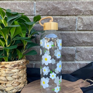 Cute Flowers Water Bottle | Personalized Water Bottle | Glass Water Bottle