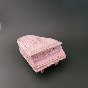 Vintage Porcelain Trinket Box Piano Shape | Pink Baby Grand Piano Box | Jewlery Box Eclectic | Baroque Decor