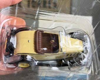 Chevrolet Roadster Hallmark 1932 de 1999: Adorno navideño de metal fundido a presión