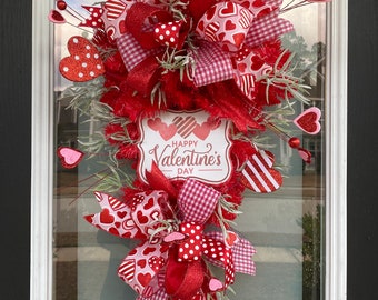 Large Valentine's Day Burlap Heart Wreath for Front Door, Rustic