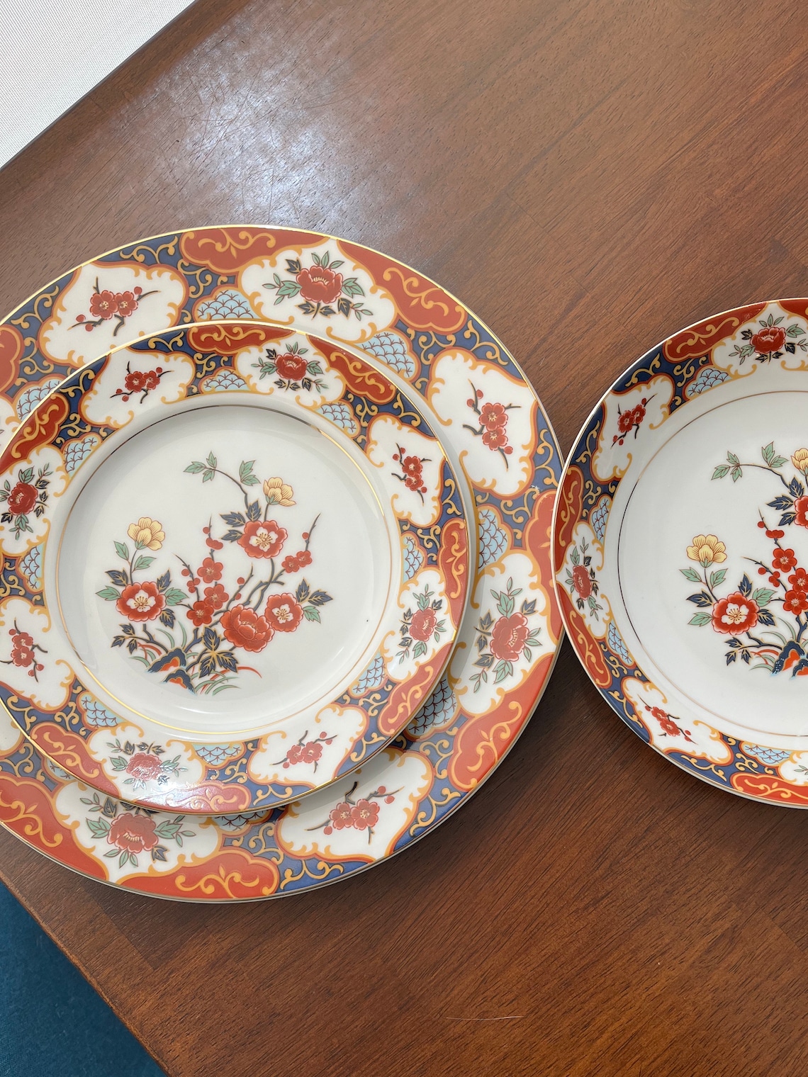 Japanese Dinnerware Set 5 Piece China Dinner and Salad Plates, Bowl, Cup and Saucer Kyoto Imari