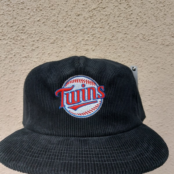 Twins Corduroy Snapback