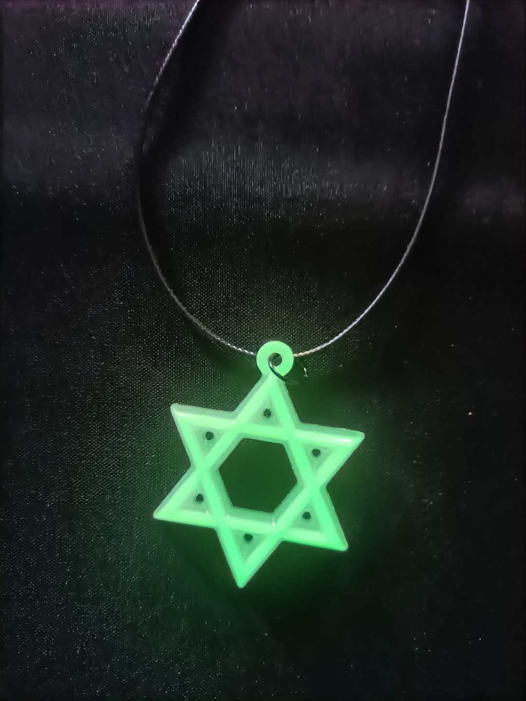 Glowing Necklace - Etsy