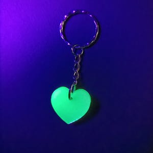 Glowing Heart Keyring