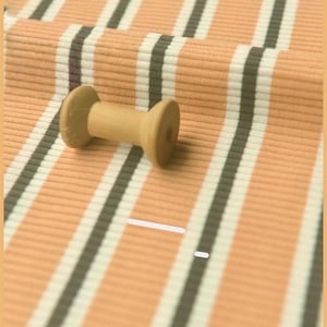 Randigt stickat tyg, stretchtyg, mjukt tyg, sofftyg, stickat tyg, randigt tyg, klänningstyg, tyg på 1/2 yard, klädtyg bild 9