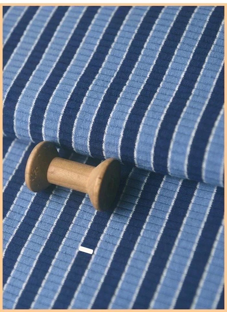 Randigt stickat tyg, stretchtyg, mjukt tyg, sofftyg, stickat tyg, randigt tyg, klänningstyg, tyg på 1/2 yard, klädtyg bild 10