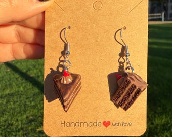 Pendientes de pastel de chocolate
