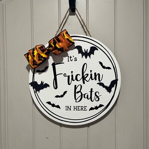 ¡Malditos murciélagos! Colgante de puerta de Halloween