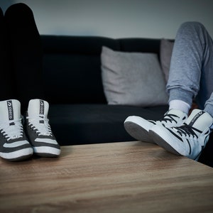 sleeco high-quality slippers in a real sneaker look, INDOOR SNEAKERS Air Jordans SLIPPERS image 2