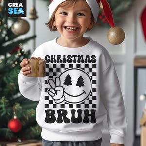 Julbrunch Svg, Png, Pojkejultröja Svg, Rutigt & Smiley Ansikte Med Fredstecken, Barn Retro Jul Svg, Cricut, Sublimering